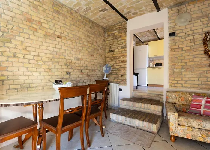 La Casa Sul Piazzale By Rentbeat アパート *