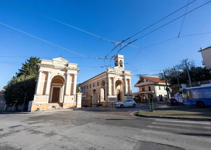 La Casa Sul Piazzale By Rentbeat * Κιέτι